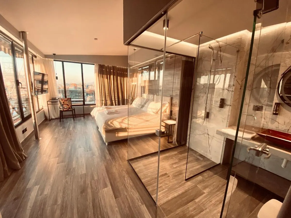 Отель для свиданий Deluxe Room 01 Тирана